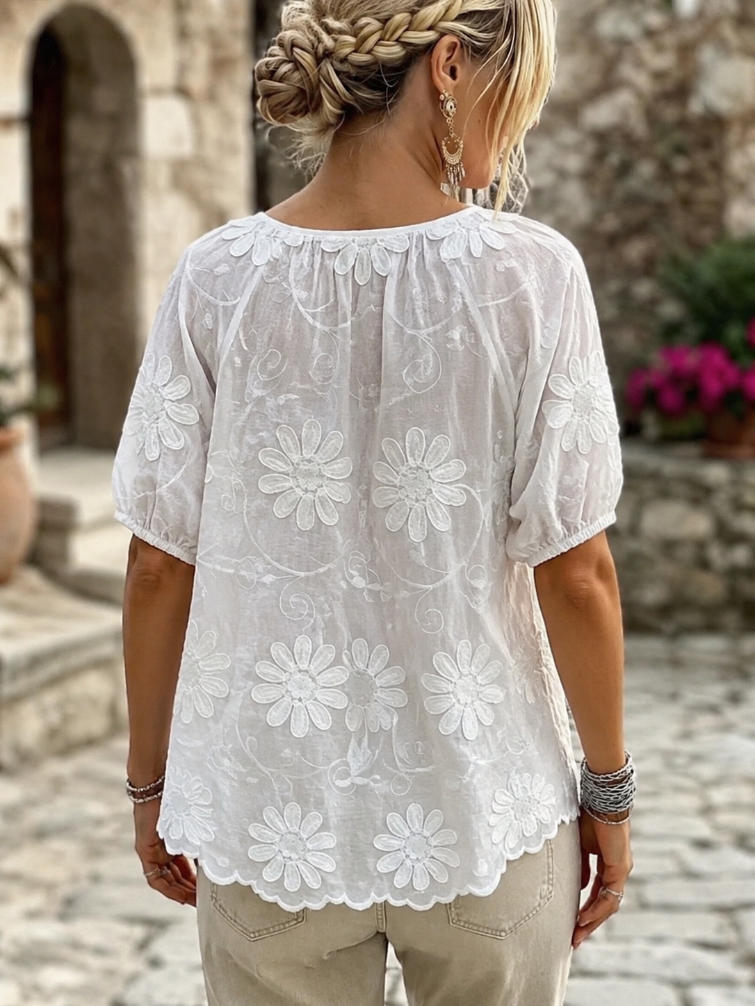 Exquisite And Elegant Cotton Shirt With 3d Embroidery