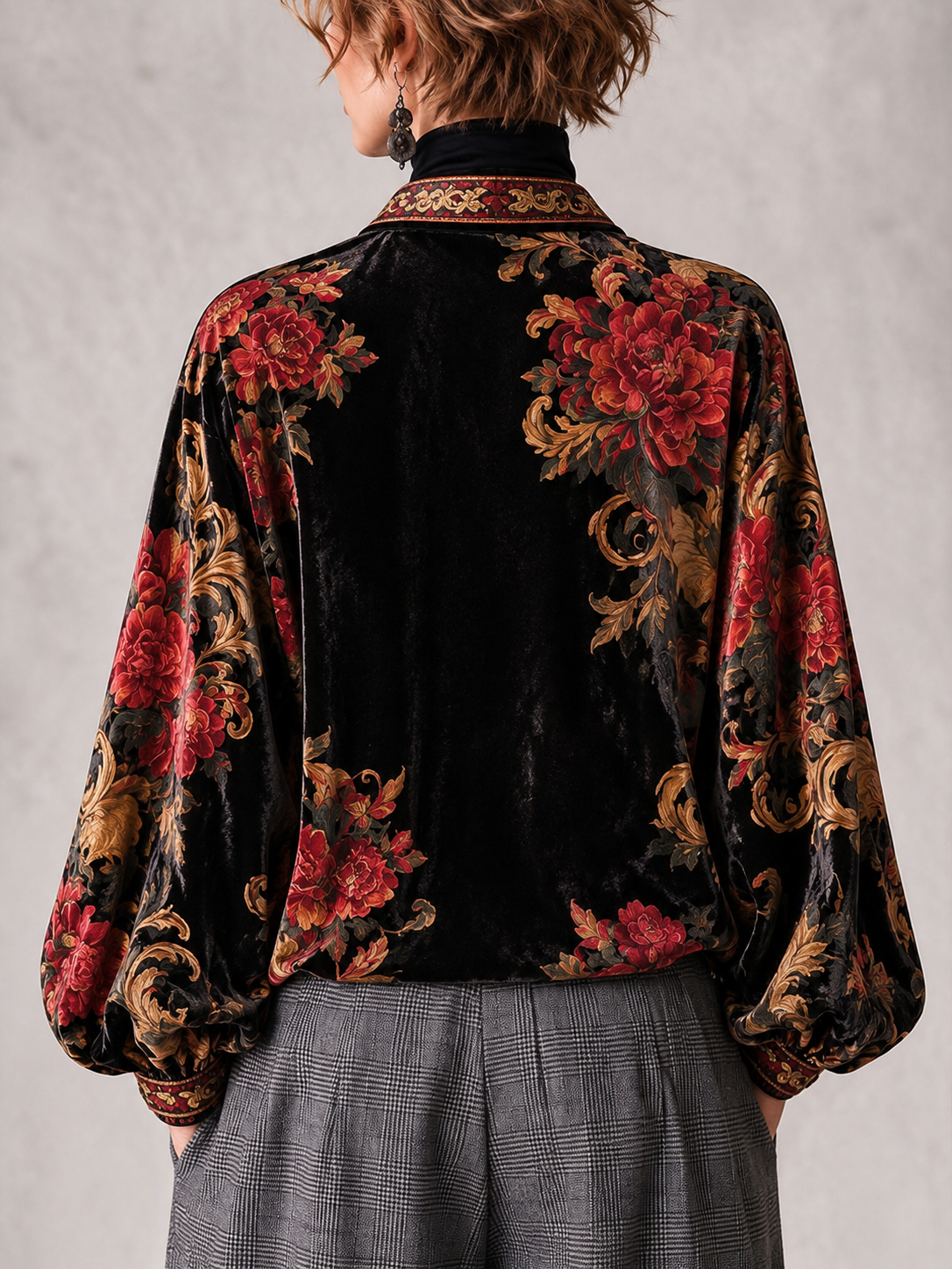 Bohemian-style Vintage-inspired Velvet Top With A Lavish Floral Print.
