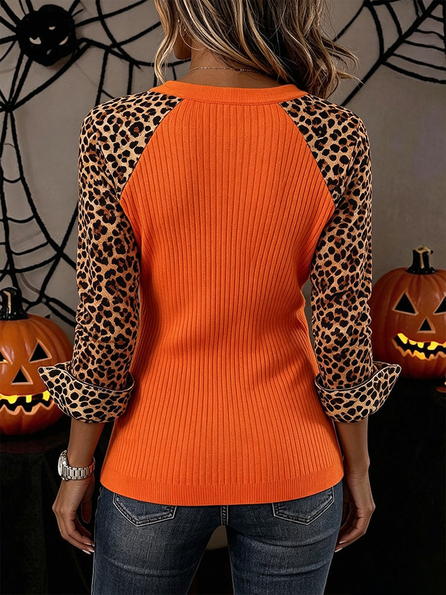 Vibrant Leopard-Sleeve Ribbed Henley Top