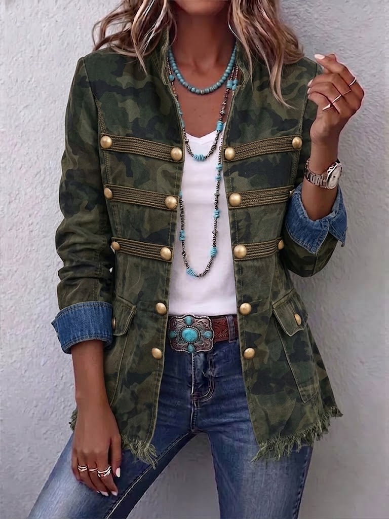Vintage-style Camouflage Denim Jacket With A Stand Collar, Gold Buttons, And Raw Edges